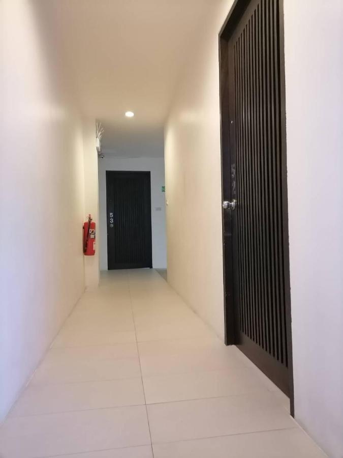 Amici Miei Guesthouse - SHA Plus Phuket Extérieur photo